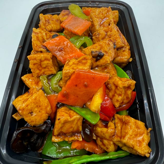 Bean curd in black bean sauce.