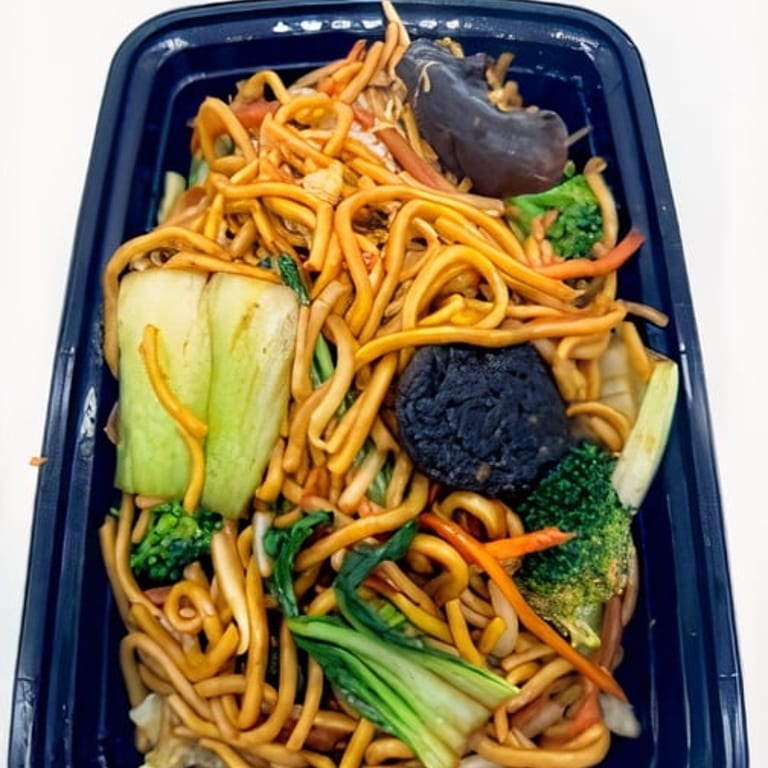 Savor Our Lo Mein