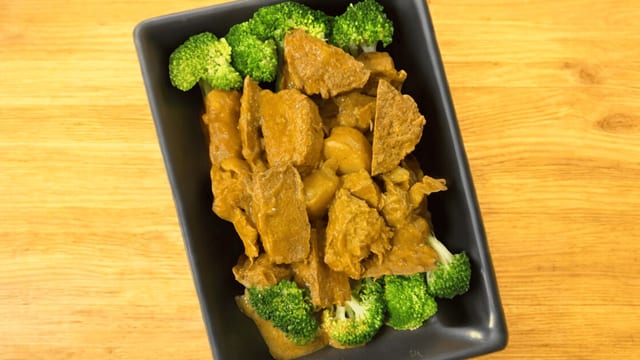 Chicken Curry with Potatoes.